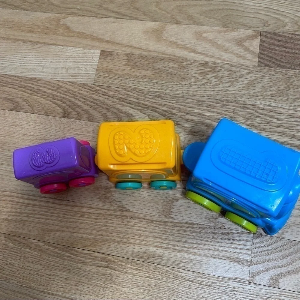 Fisher Price Plastic Number Counting Train Toy